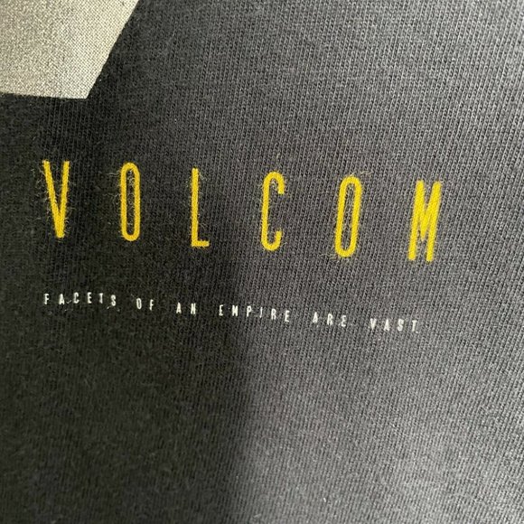 Volcom Stone T Shirt Men’s Large Black Rainbow Logo Prism Graphic Tee Skate Surf - Picture 4 of 9